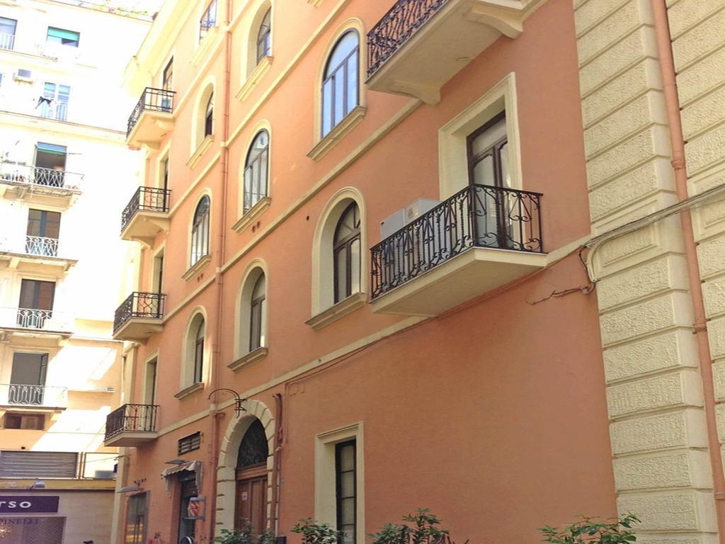B&B Salerno House 外观 照片
